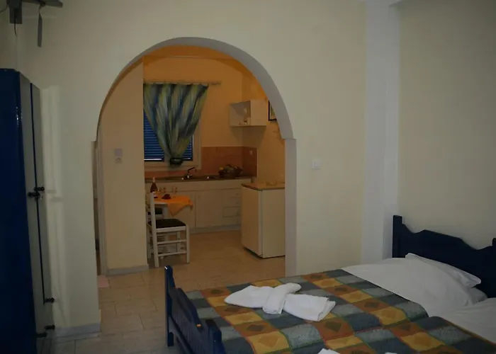 Villa Markos 4* Perissa (Santorini)