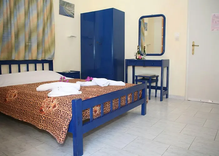 Villa Markos 4* Perissa (Santorini)