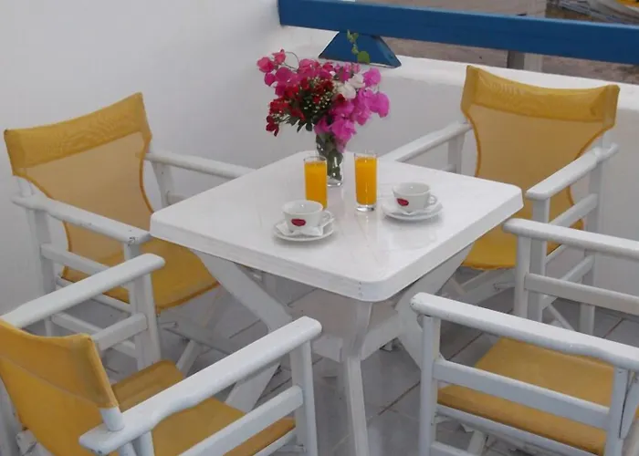 Villa Markos 4* Perissa (Santorini)