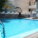 Apartmanhotel Markos Perísza