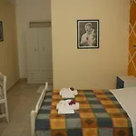 Markos
