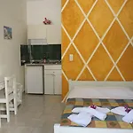 Markos