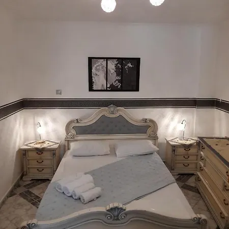 Villa Markos Lägenhetshotell Perissa (Santorini)