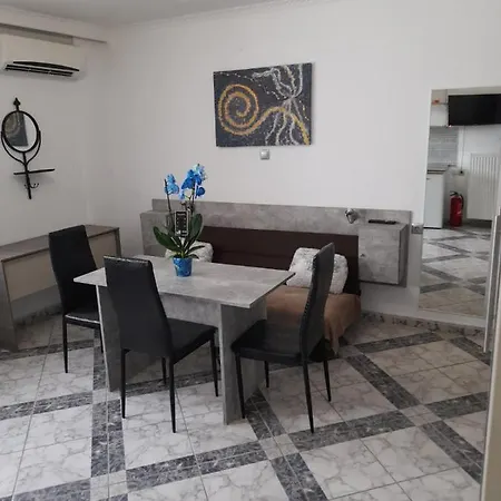 アパートホテル マルコス