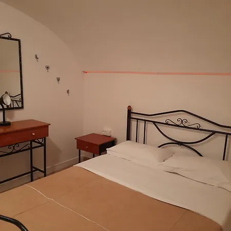 Villa Markos Aparthotel
