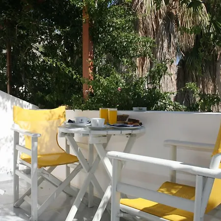 Lägenhetshotell Villa Markos Perissa (Santorini)