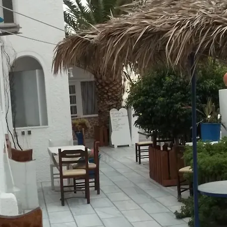 Villa Markos 4* Perissa (Santorini)