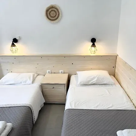 Aparthotel Markos Perissa (Santorini)