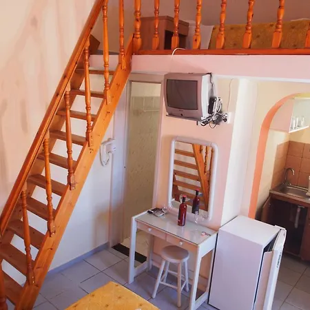 Villa Markos 2* Perissa (Santorini)