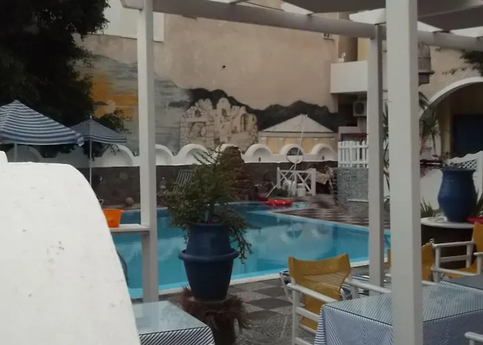 Markos Hotel apartamentowy Perissa (Santorini)