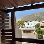 Markos Perissa (Santorini)