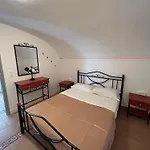 Markos 4* Perissa (Santorini)