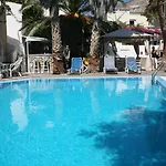 Markos 4*