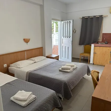 Villa Markos Aparthotel 2*