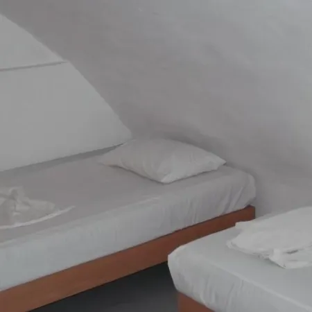 Markos Aparthotel 4*